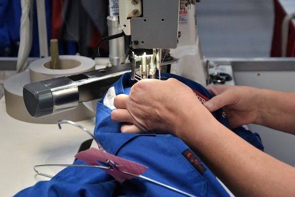 Comment recycler ses vêtements de manière créative ?